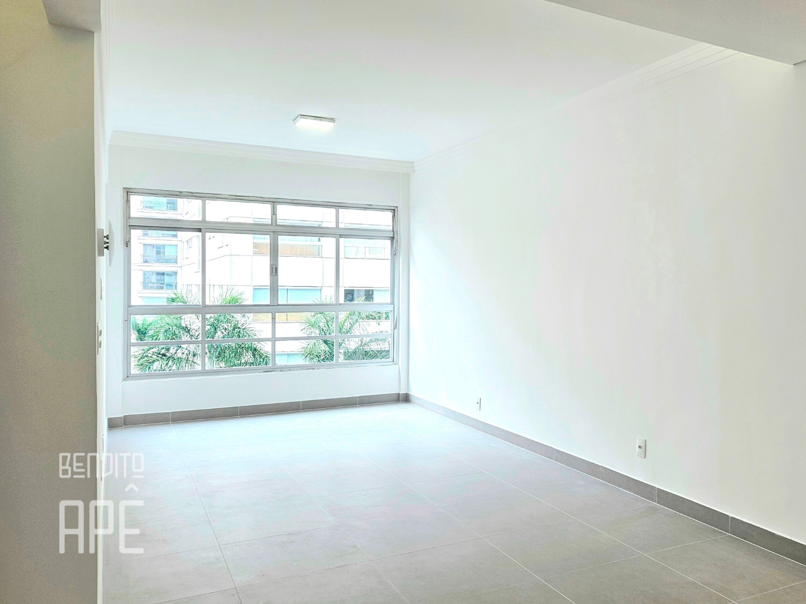 Comprar Apartamento na Rua Caiowaá