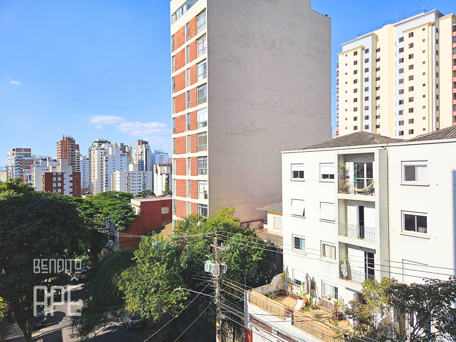 Comprar Apartamento na Rua Caiowaá