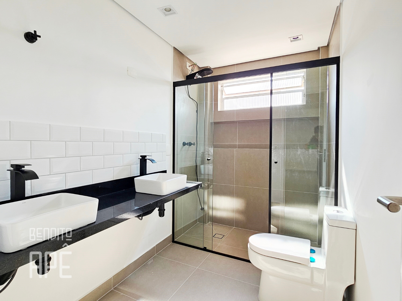 Comprar Apartamento na Rua Caiowaá