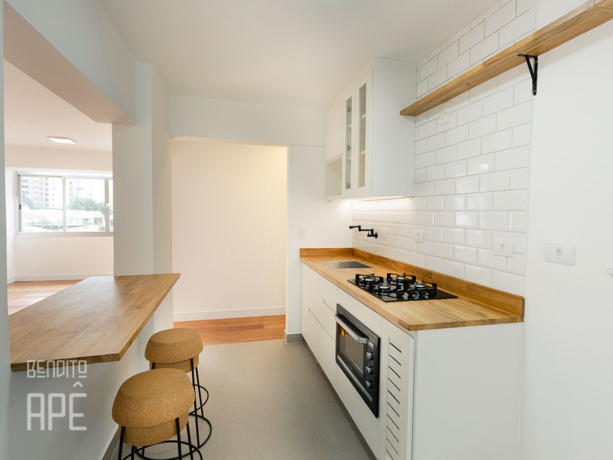 Comprar Apartamento na Rua Diana