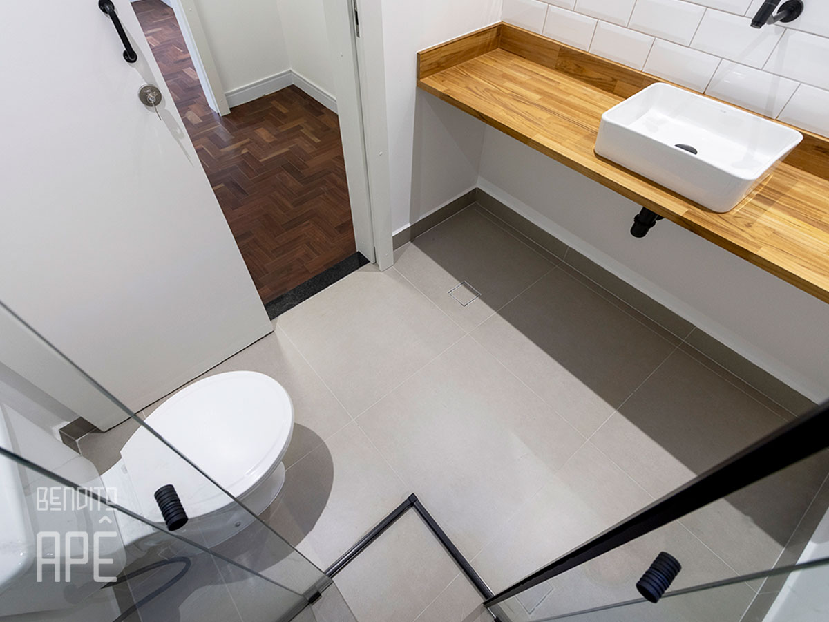Comprar Apartamento na Rua Diana