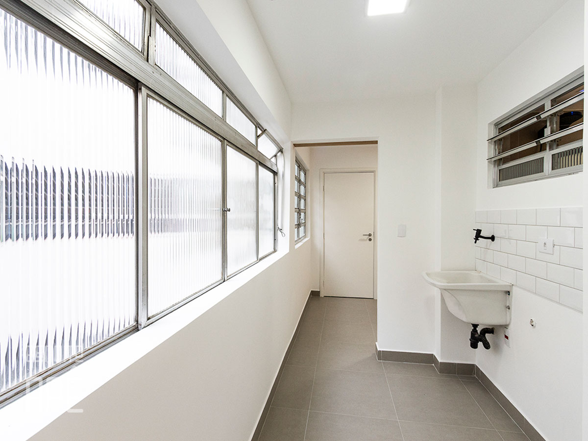 Comprar Apartamento na Rua Diana